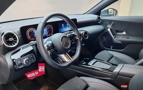 Mercedes-Benz CLA, 2024 год, 3 795 000 рублей, 13 фотография
