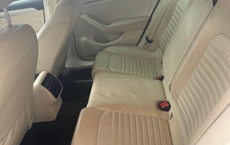 Volkswagen Passat B8 рестайлинг, 2017 год, 2 150 000 рублей, 8 фотография