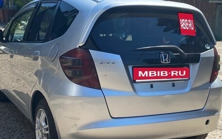 Honda Fit III, 2007 год, 500 000 рублей, 6 фотография