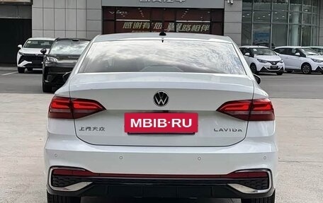 Volkswagen Lavida, 2023 год, 1 394 000 рублей, 5 фотография