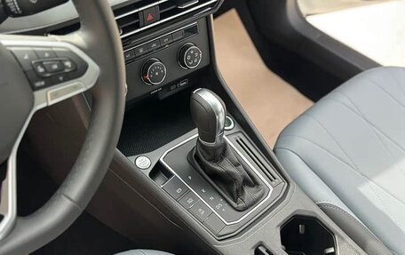 Volkswagen Lavida, 2023 год, 1 394 000 рублей, 17 фотография