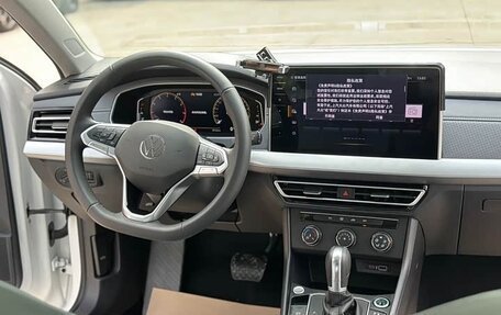 Volkswagen Lavida, 2023 год, 1 394 000 рублей, 14 фотография