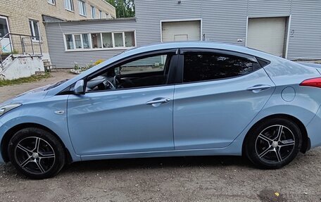 Hyundai Elantra V, 2011 год, 690 000 рублей, 8 фотография