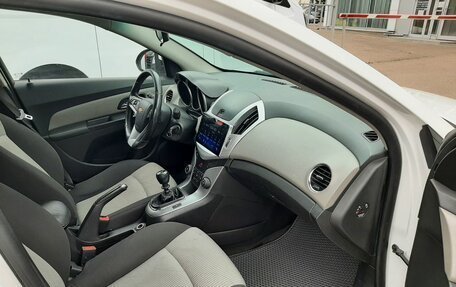 Chevrolet Cruze II, 2014 год, 450 000 рублей, 18 фотография