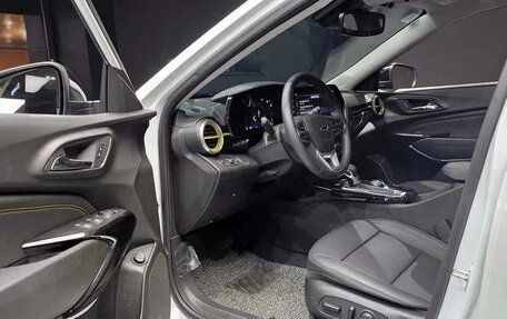 Chevrolet Trax, 2023 год, 1 400 000 рублей, 4 фотография