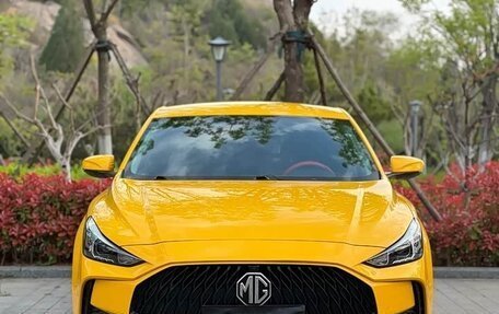 MG 5, 2022 год, 960 000 рублей, 2 фотография