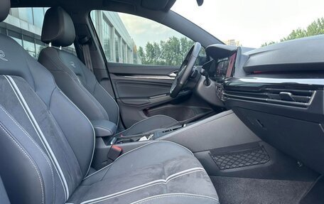 Volkswagen Golf VIII, 2023 год, 1 380 000 рублей, 11 фотография