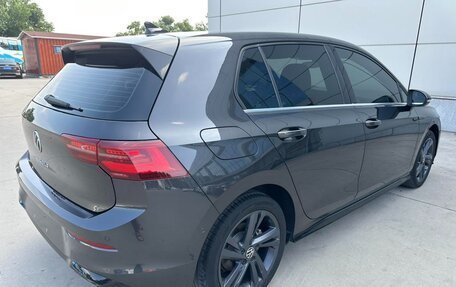 Volkswagen Golf VIII, 2023 год, 1 380 000 рублей, 17 фотография