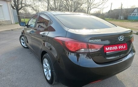 Hyundai Elantra V, 2011 год, 835 000 рублей, 4 фотография