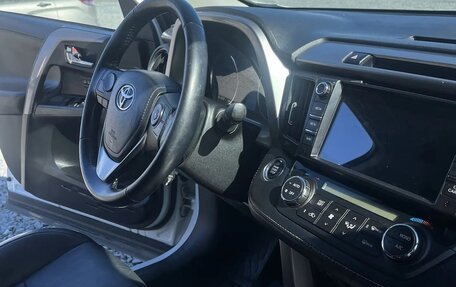 Toyota RAV4, 2017 год, 2 850 000 рублей, 18 фотография