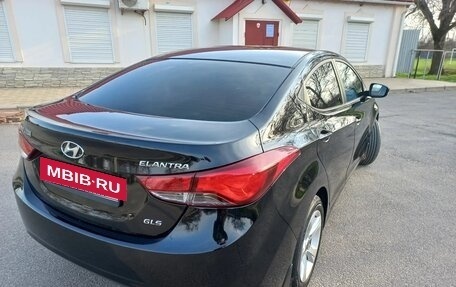 Hyundai Elantra V, 2011 год, 835 000 рублей, 3 фотография