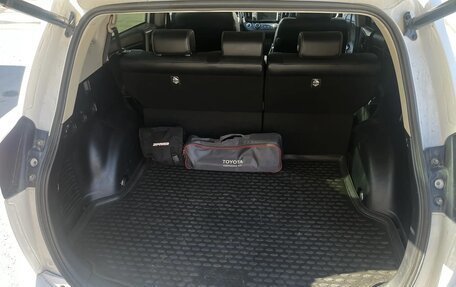 Toyota RAV4, 2017 год, 2 850 000 рублей, 26 фотография
