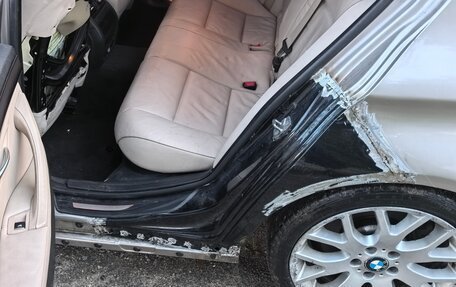 BMW 5 серия, 2011 год, 1 050 000 рублей, 9 фотография