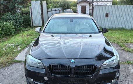 BMW 5 серия, 2011 год, 1 050 000 рублей, 6 фотография