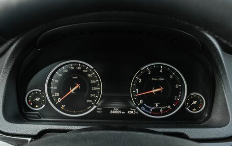 BMW 5 серия, 2013 год, 1 840 000 рублей, 13 фотография