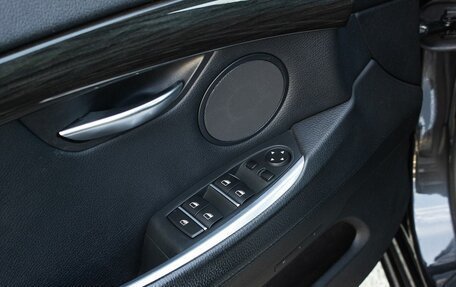 BMW 5 серия, 2013 год, 1 840 000 рублей, 31 фотография