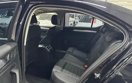 Skoda Superb III рестайлинг, 2023 год, 2 140 000 рублей, 12 фотография