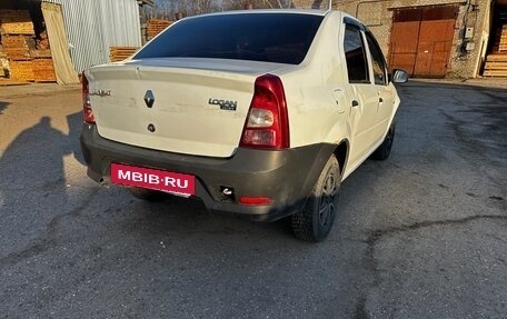 Renault Logan I, 2012 год, 179 000 рублей, 9 фотография