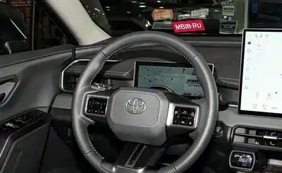 Toyota RAV4, 2026 год, 3 860 000 рублей, 11 фотография
