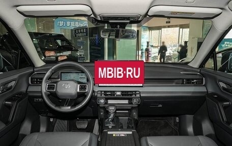 Toyota RAV4, 2026 год, 3 860 000 рублей, 13 фотография