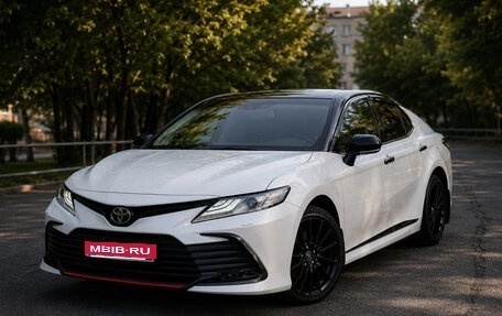 Toyota Camry, 2022 год, 3 150 000 рублей, 1 фотография