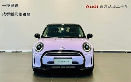 MINI Hatch, 2023 год, 1 фотография