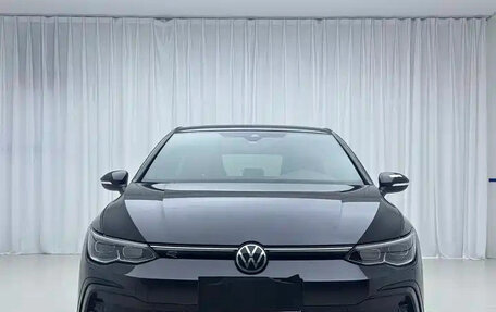 Volkswagen Golf VIII, 2022 год, 1 430 000 рублей, 1 фотография