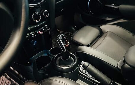 MINI Hatch, 2023 год, 9 фотография