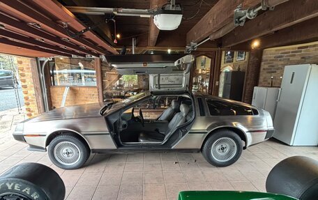 DeLorean DMC-12, 1981 год, 15 000 000 рублей, 3 фотография