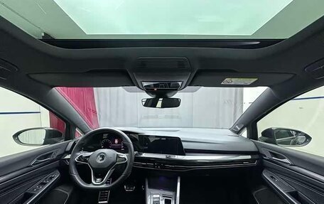 Volkswagen Golf VIII, 2022 год, 1 430 000 рублей, 8 фотография
