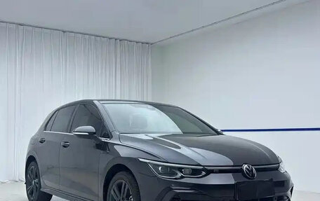 Volkswagen Golf VIII, 2022 год, 1 430 000 рублей, 2 фотография