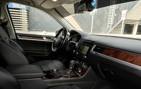 Volkswagen Touareg III, 2014 год, 2 000 000 рублей, 6 фотография