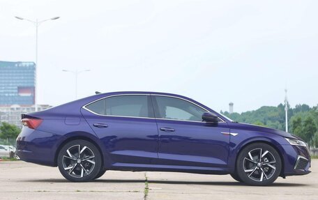 Skoda Octavia IV, 2022 год, 1 560 000 рублей, 4 фотография