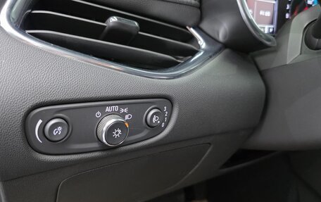 Chevrolet Malibu IX, 2021 год, 1 220 000 рублей, 14 фотография