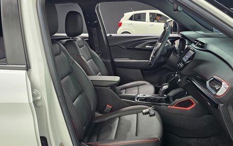 Chevrolet TrailBlazer, 2022 год, 2 020 000 рублей, 23 фотография