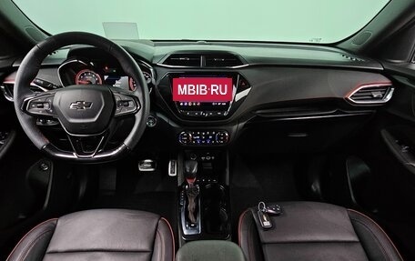Chevrolet TrailBlazer, 2022 год, 2 020 000 рублей, 13 фотография