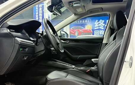 Skoda Octavia IV, 2022 год, 1 560 000 рублей, 16 фотография