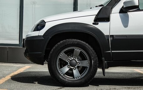 Chevrolet Niva I рестайлинг, 2018 год, 800 000 рублей, 9 фотография