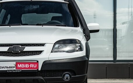 Chevrolet Niva I рестайлинг, 2018 год, 800 000 рублей, 10 фотография
