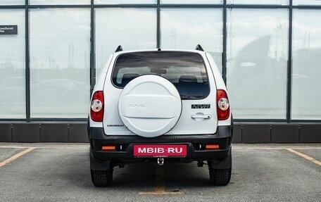 Chevrolet Niva I рестайлинг, 2018 год, 800 000 рублей, 4 фотография