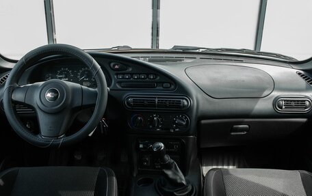 Chevrolet Niva I рестайлинг, 2018 год, 800 000 рублей, 13 фотография