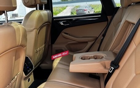 Porsche Macan I рестайлинг, 2018 год, 3 600 000 рублей, 13 фотография