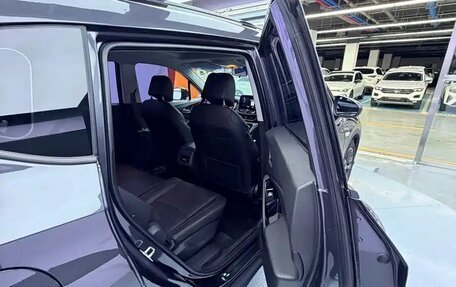 Chevrolet Orlando, 2023 год, 1 500 000 рублей, 12 фотография