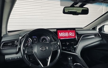 Toyota Camry, 2021 год, 3 249 000 рублей, 13 фотография