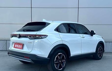Honda Vezel, 2022 год, 1 630 000 рублей, 4 фотография