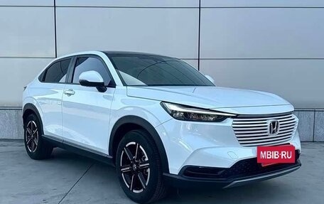 Honda Vezel, 2022 год, 1 630 000 рублей, 3 фотография
