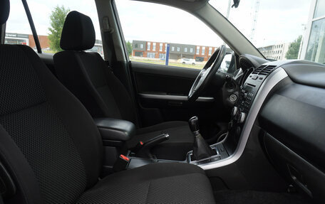 Suzuki Grand Vitara, 2011 год, 990 000 рублей, 19 фотография