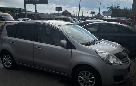 Nissan Note II рестайлинг, 2010 год, 700 000 рублей, 2 фотография