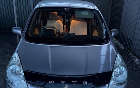Nissan Note II рестайлинг, 2010 год, 700 000 рублей, 3 фотография