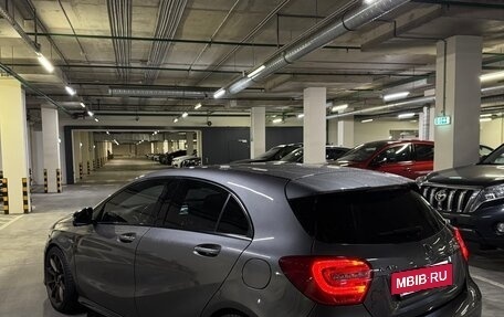 Mercedes-Benz A-Класс AMG, 2015 год, 2 250 000 рублей, 6 фотография
